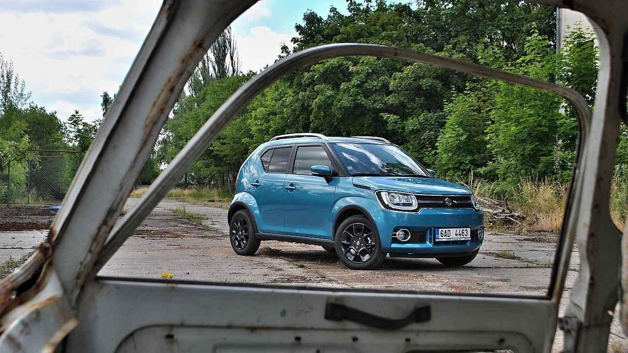 Suzuki Ignis.