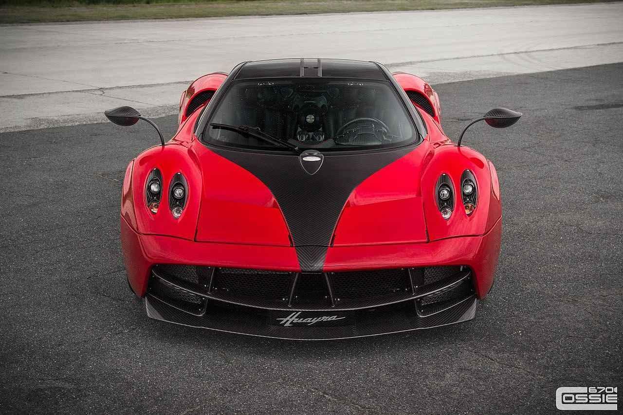 Pagani Huayra.