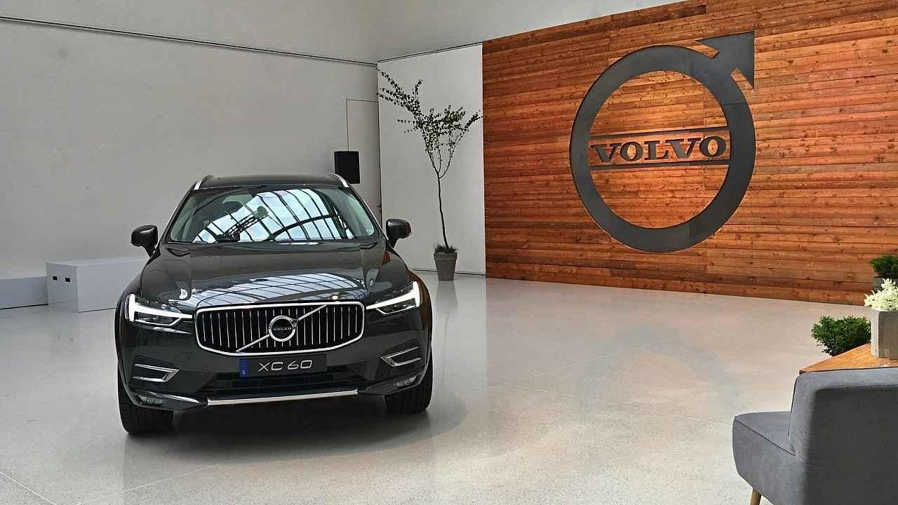 Volvo XC60 v Galerii Mánes.