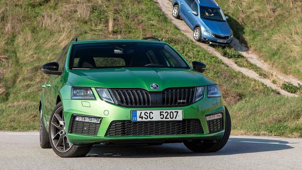 Škoda Octavia Combi RS a Škoda Octavia Scout.