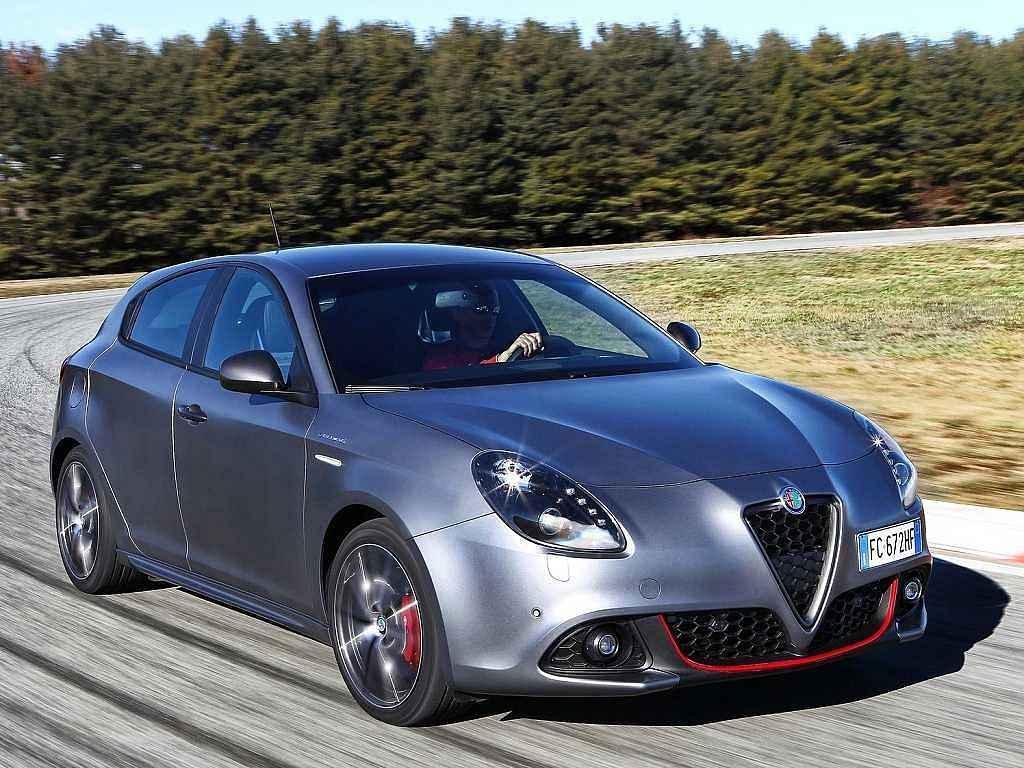 Alfa Romeo Giulietta.