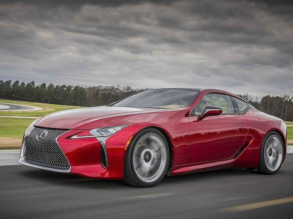 Lexus LC 500.