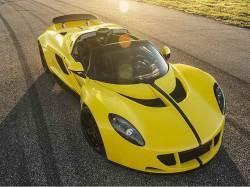 Hennessey Venom GT Spyder.