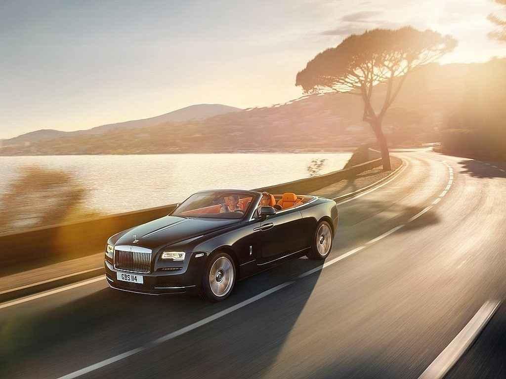 Rolls-Royce Dawn.