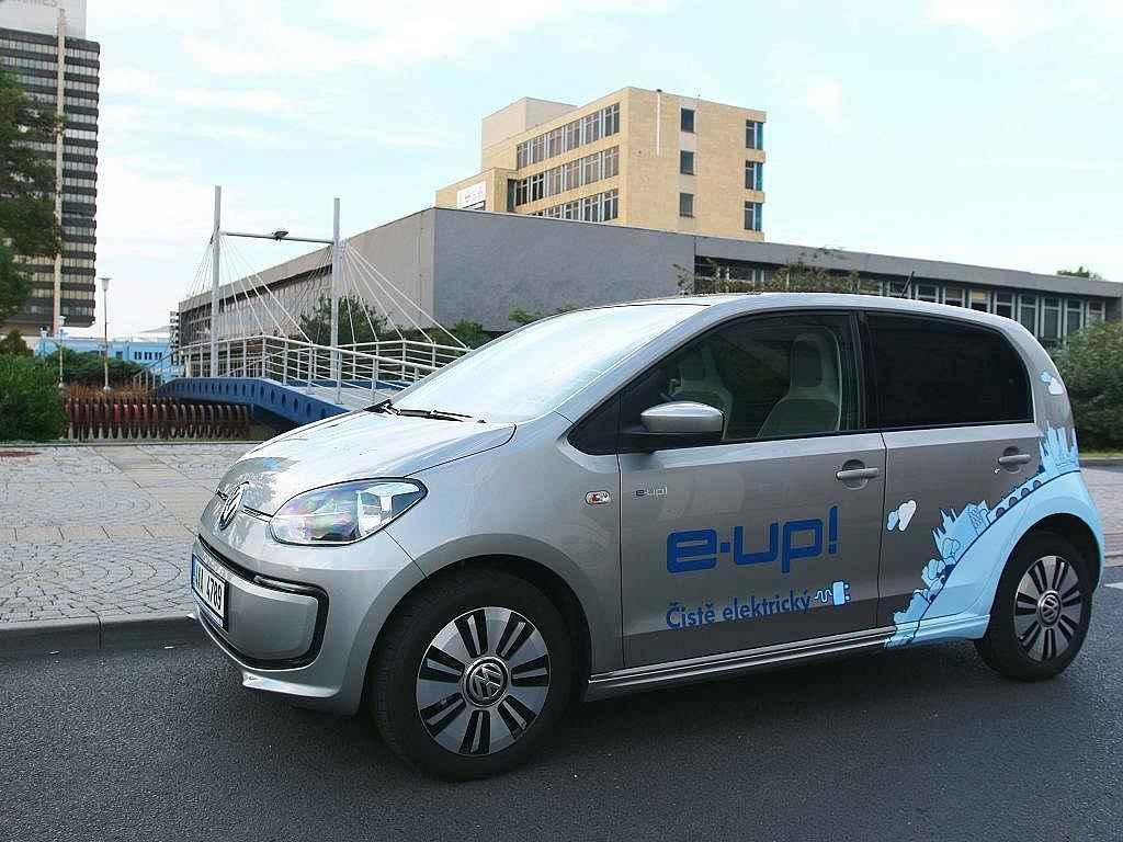 Volkswagen e-up!.