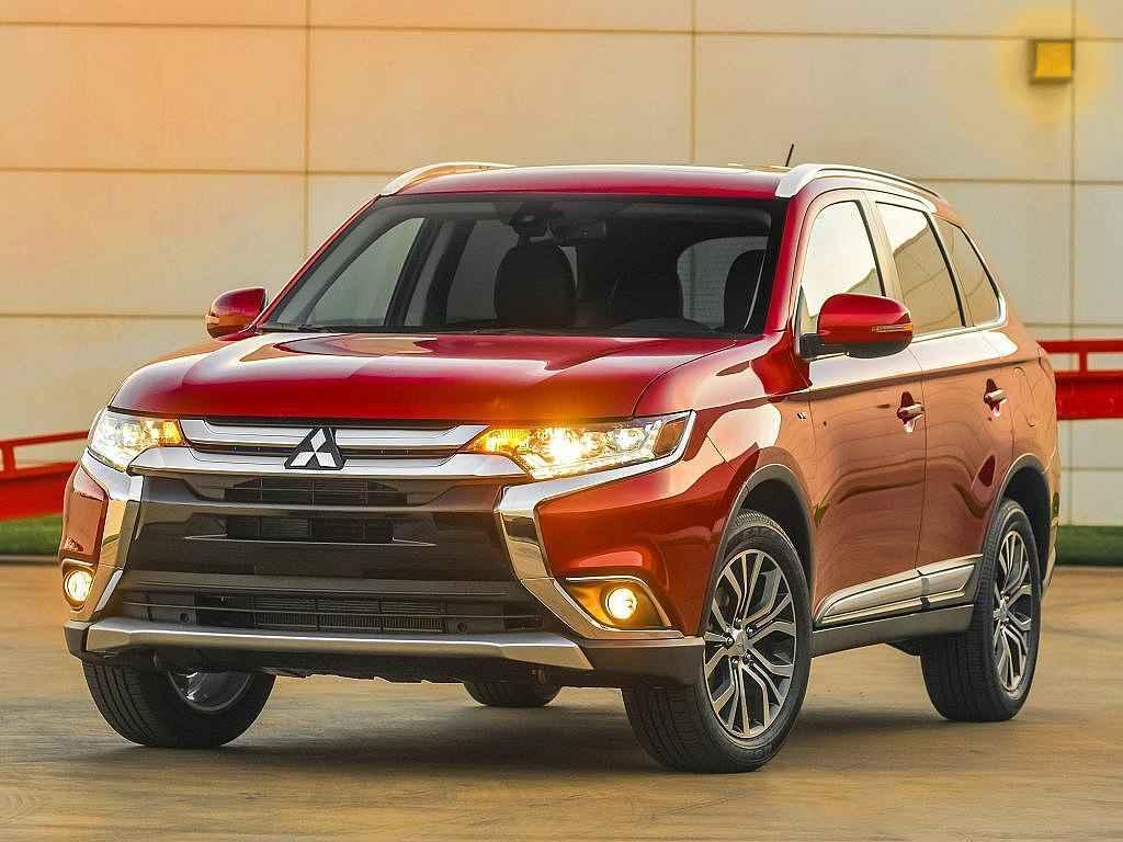 Mitsubishi Outlander.