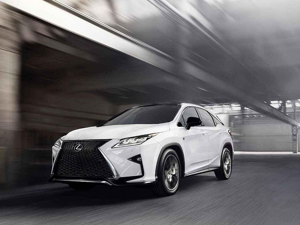 Lexus RX.