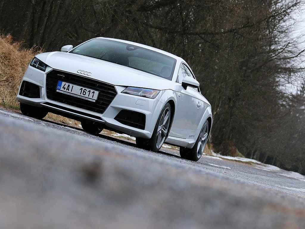 Audi TT Coupé quattro.