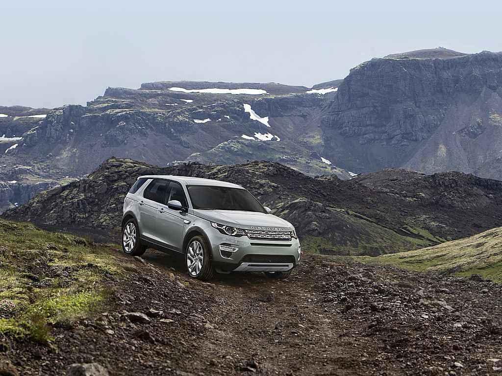 Land Rover Discovery Sport.