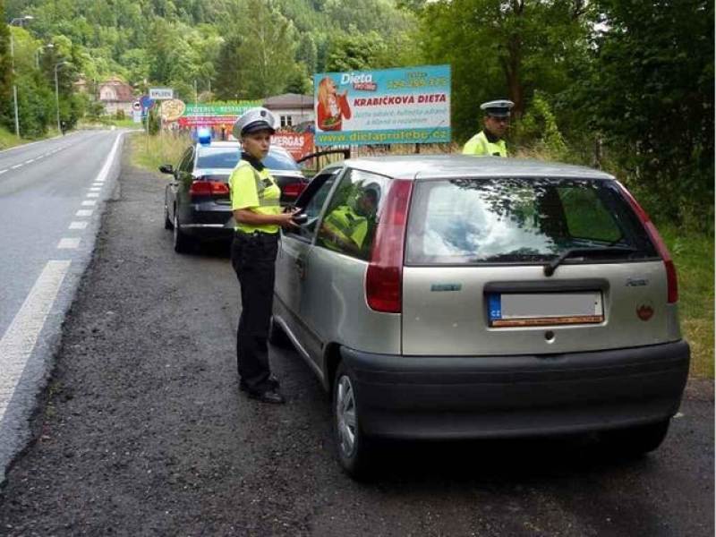 DOPRAVNÍ AKCE nekončí, blíží se konec roku a prázdniny.