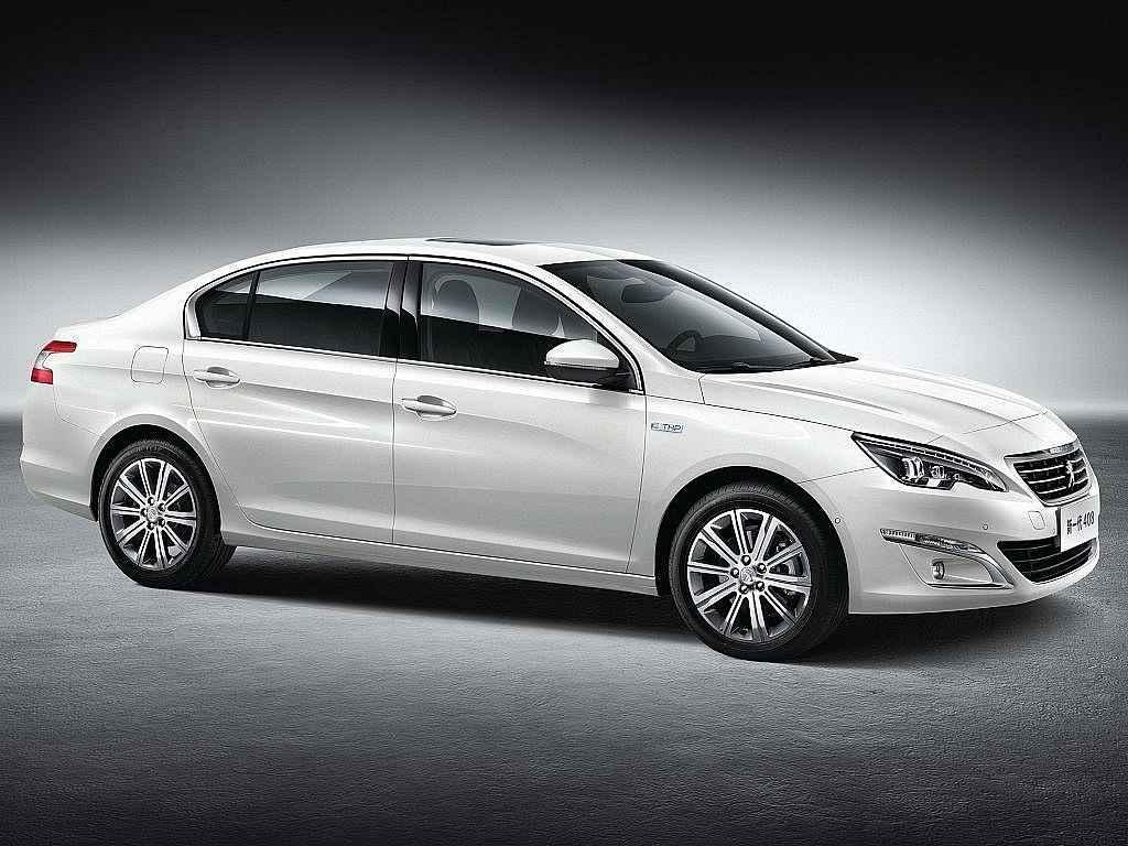 Peugeot 408.