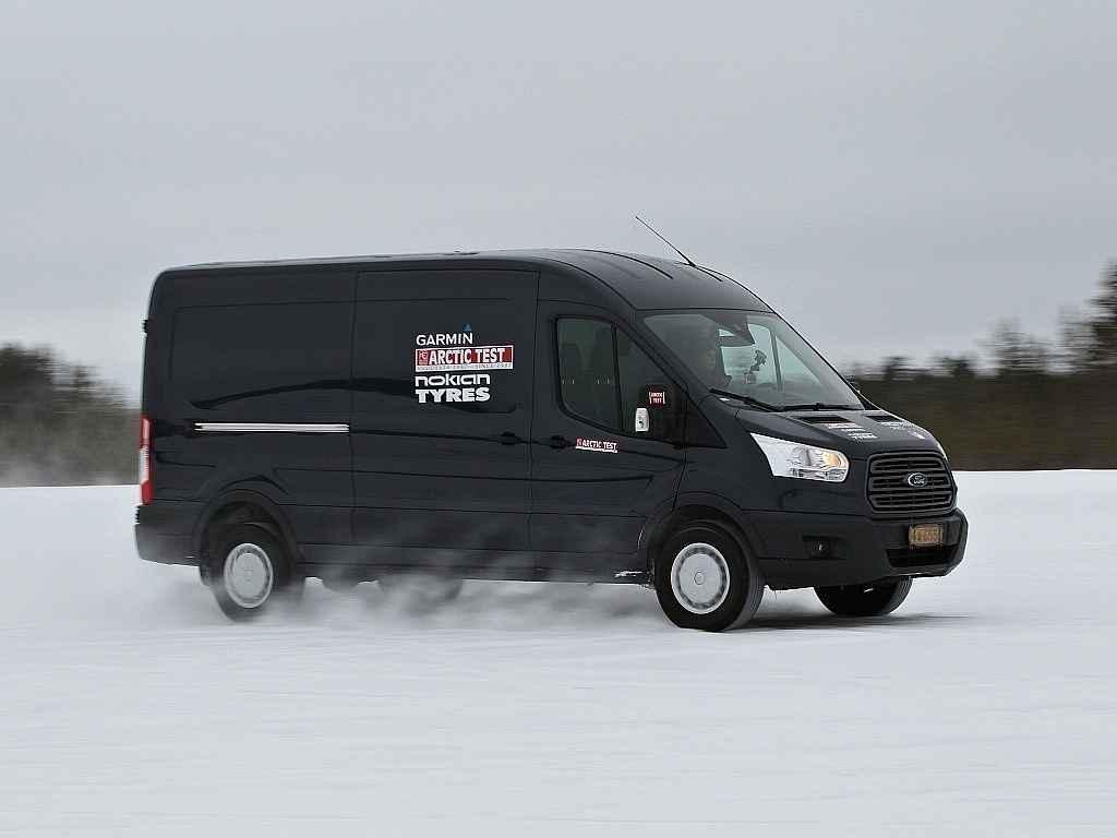 Ford Transit v Arktickém testu dodávek.