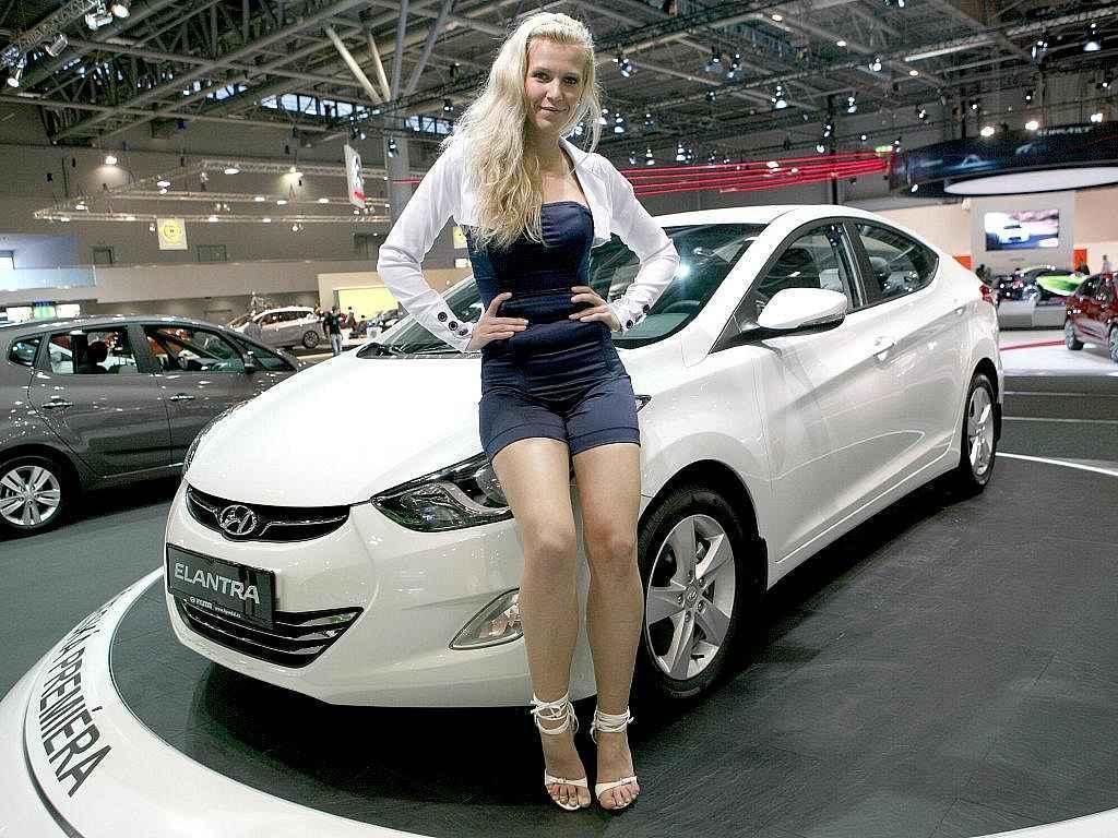 Autosalon na brněnském výstavišti.