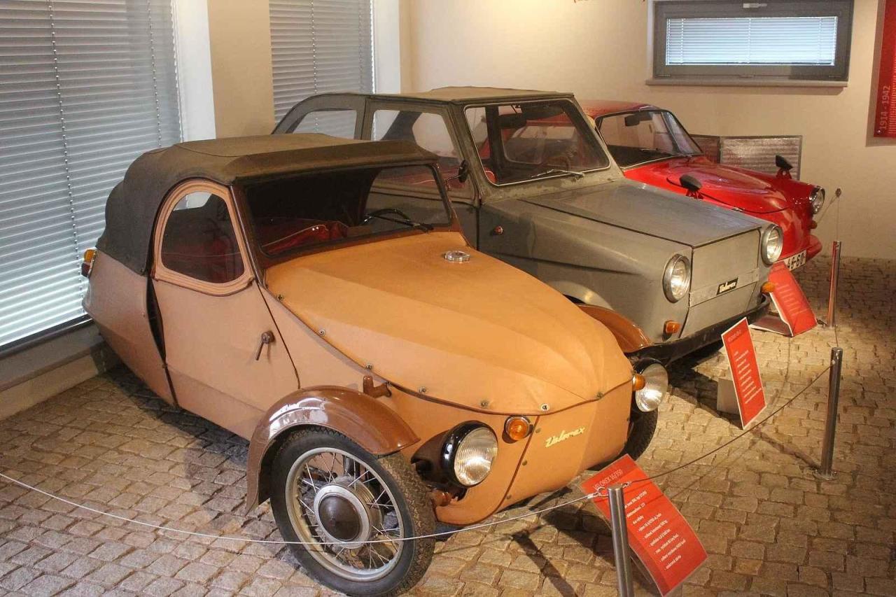 Fotka článku - Tři kola a koženkový potah. Legendární Velorex se začal vyrábět před 75 lety