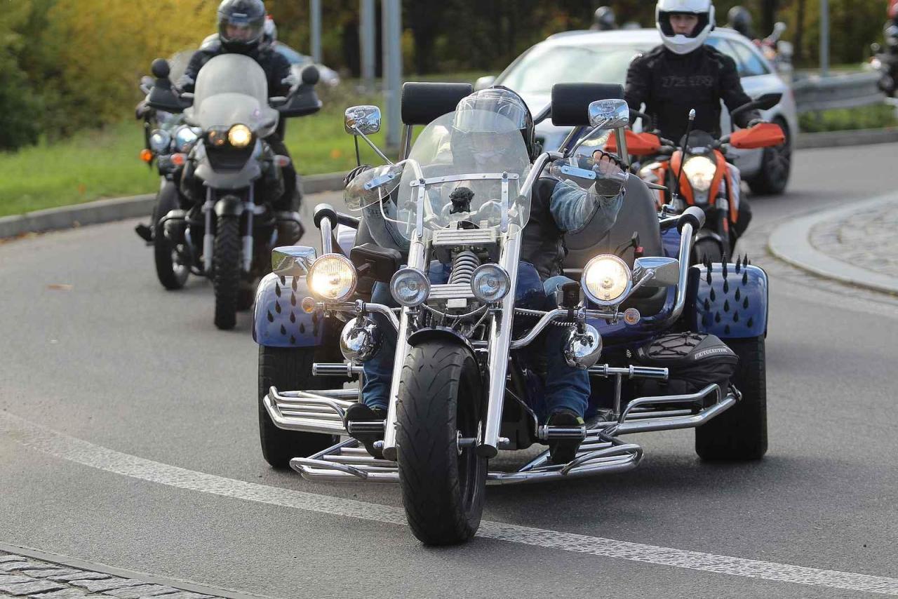 Motobobři, zakopání pincka 28. října 2023.