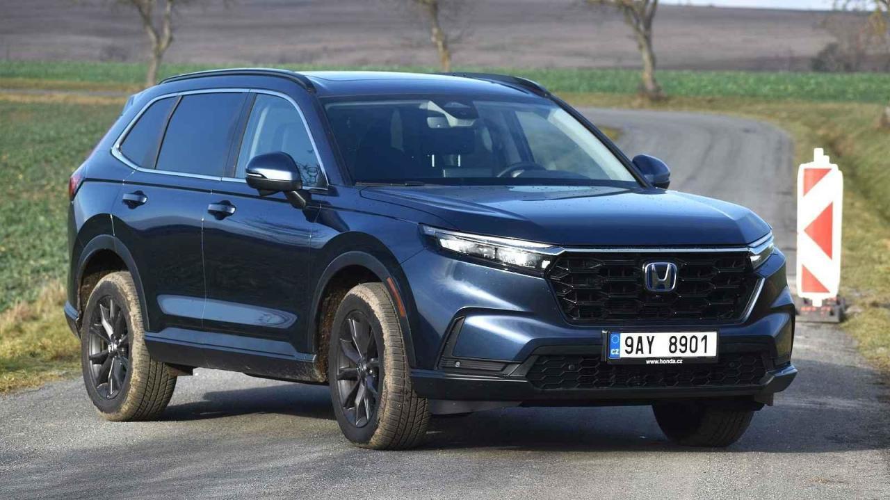 Honda CR-V je skvělé auto pro jízdu po špatných silnicích