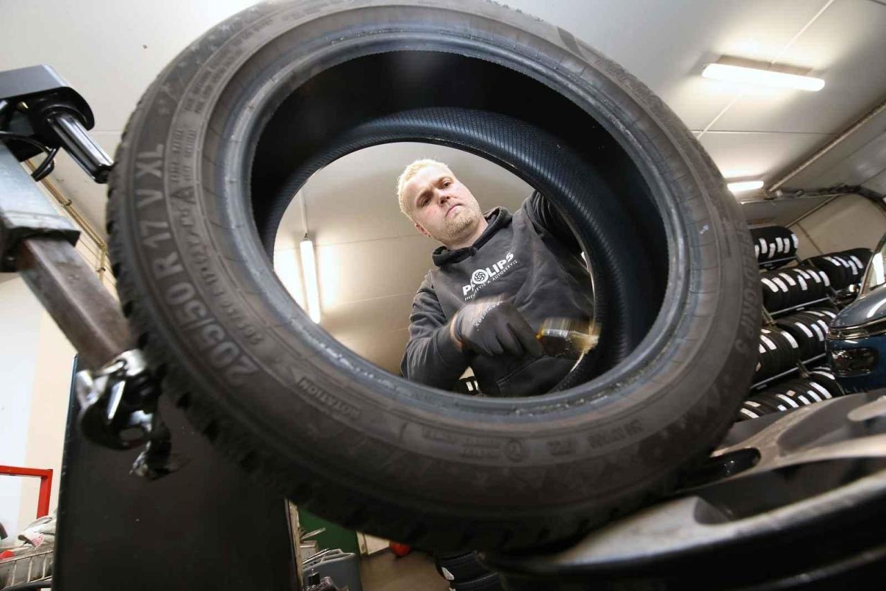 Fotka článku - Věčné téma řidičů. Kdy přezout na letní pneumatiky a kolik výměna stojí