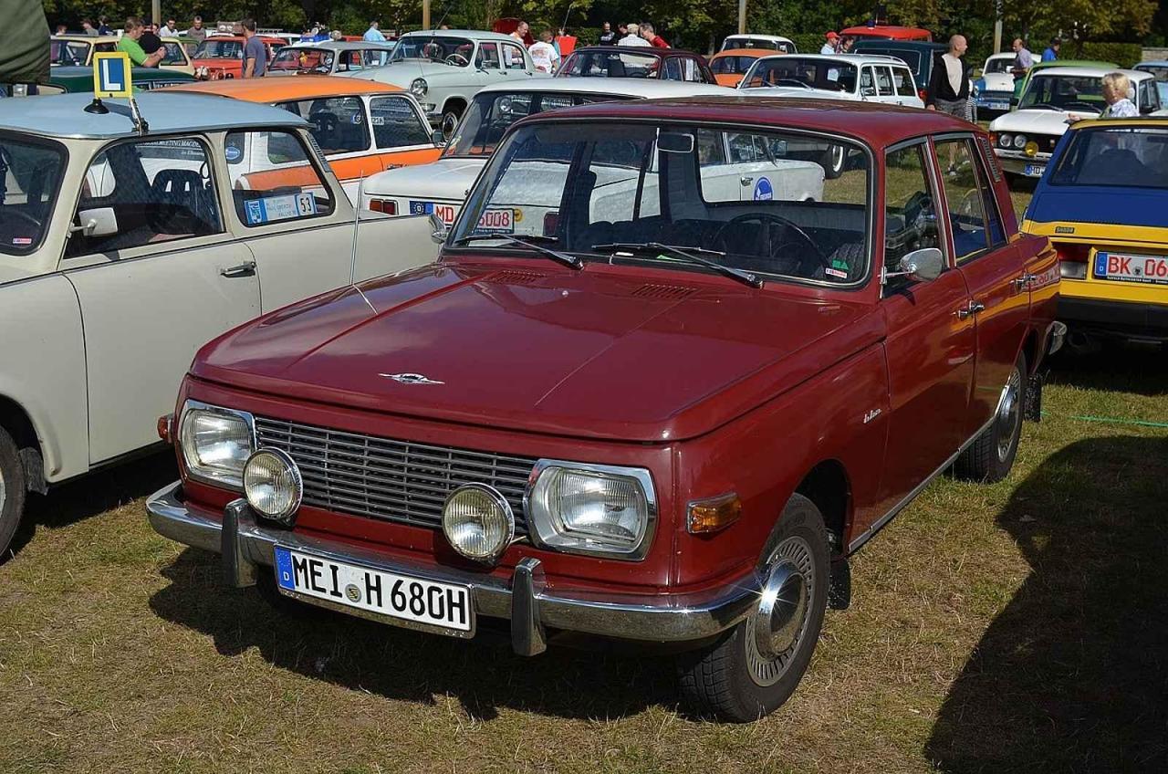 V dnešním zábavném kvízu jsme se rozhodli, že prověříme vaše znalosti o automobilu z produkce NDR, a sice Wartburgu. Na snímku je Wartburg 353.