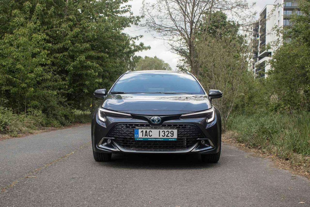 Fotka článku - Toyota Corolla 1.8 Hybrid: jaká je spolehlivost výkonnější verze? 