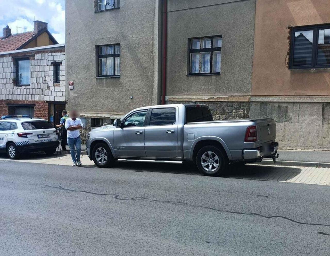 Strážníci muži v Plzni naměřili rychlost 103 km/h.