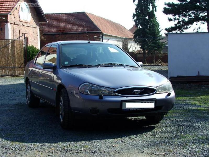 ZKUŠENOSTI UŽIVATELE: Ford Mondeo 2,0i