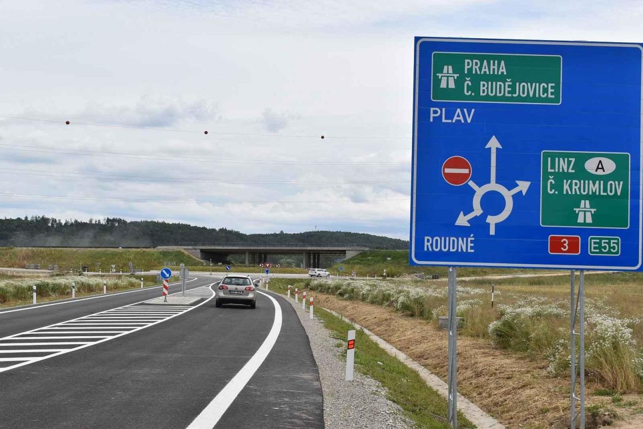 Jízda po dálnici bude od ledna 2025 opět dražší.