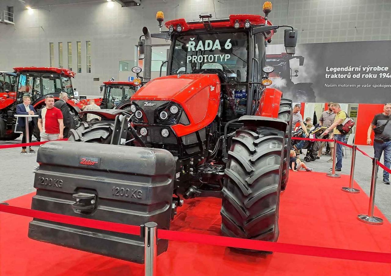 Traktor Zetor Řady 6 je označován za novou vlajkovou loď českého výrobce traktorů.