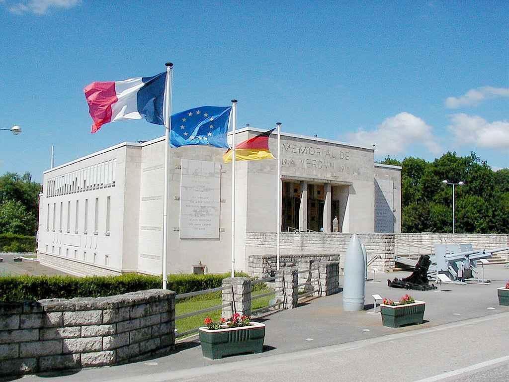 Památník a muzeum věnované Bitvě u Verdunu.