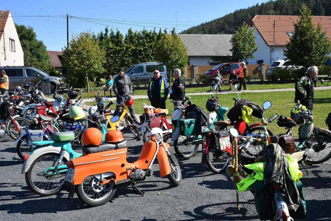 Slabý výkon, ale jízda "za hubičku". Nejslabší motorky mají své kouzlo.