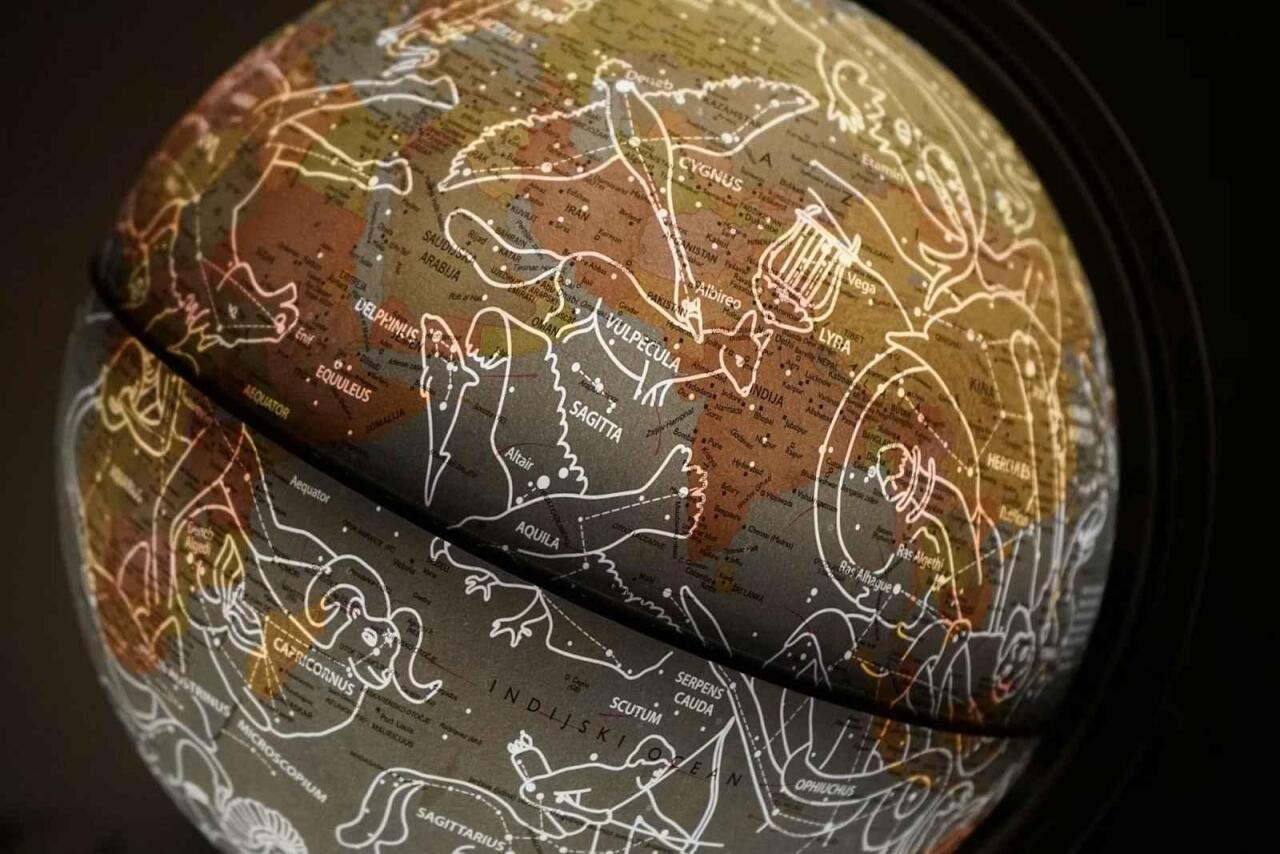 Fotka článku - Horoskop pro řidiče na čtvrtek: Pannám selže navigace, ryby zaspí na semaforu