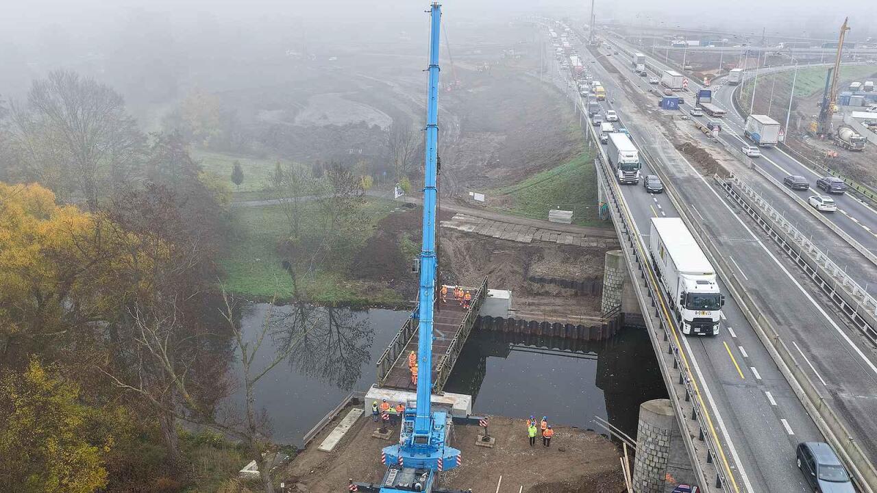 Fotka článku - Brno čeká noční uzavírka. Kvůli přestavbě křižovatky nebude průjezdná D2