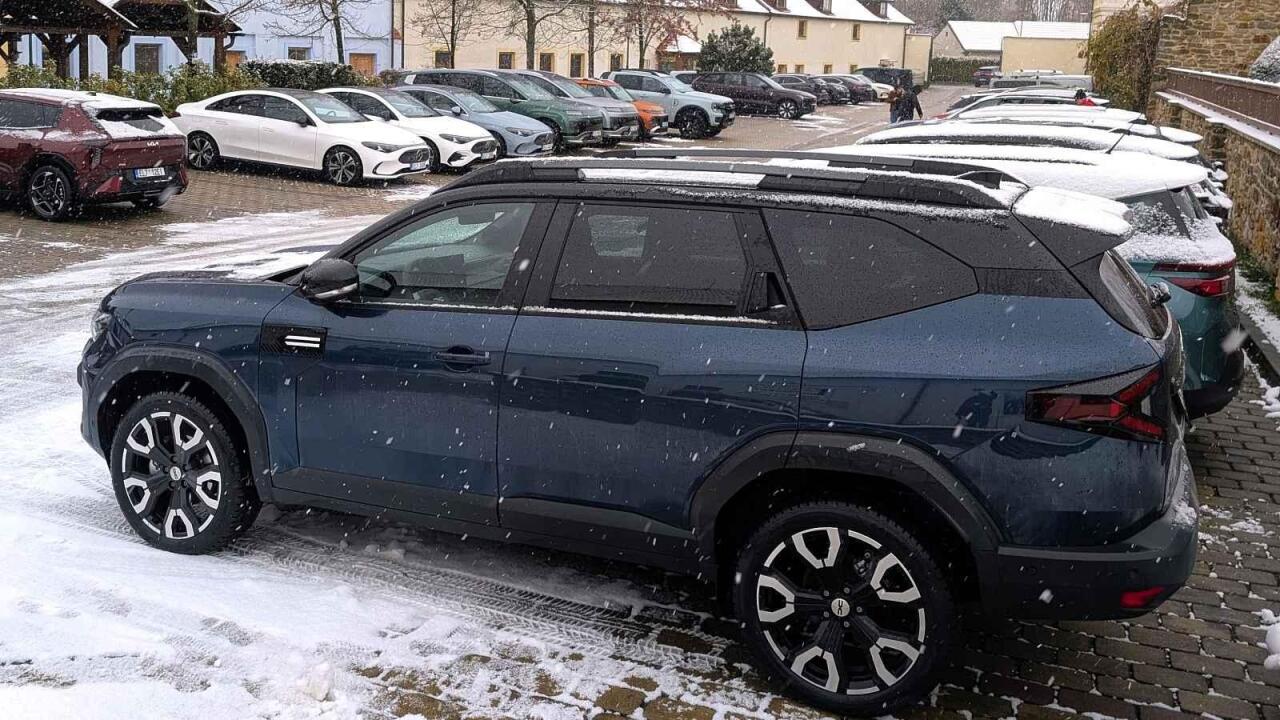 Fotka článku - Zbylo jich pět. Které auto se podle vás stane vítězem ankety Auto roku