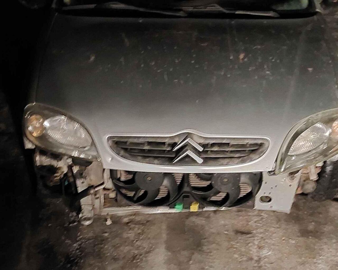 Fotka článku - Anarchie na silnici. Opilý muž bez řidičáku jel s vozem na odpis v zákazu