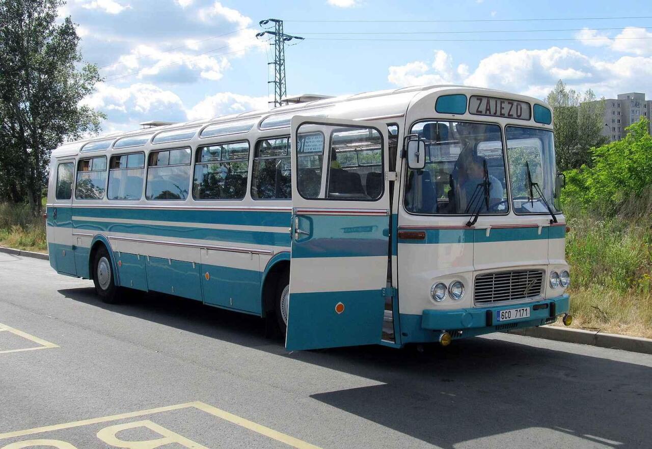 Fotka článku - Chalupáři trochu jinak: Příběhy, které v oblíbeném seriálu přivezly autobusy