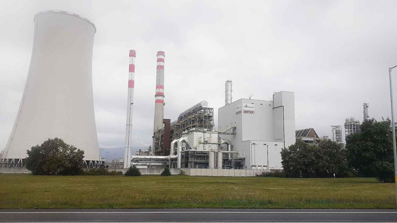 Fotka článku - Čínská auta mají stopku v českých rafinériích kvůli obavě ze špionáže