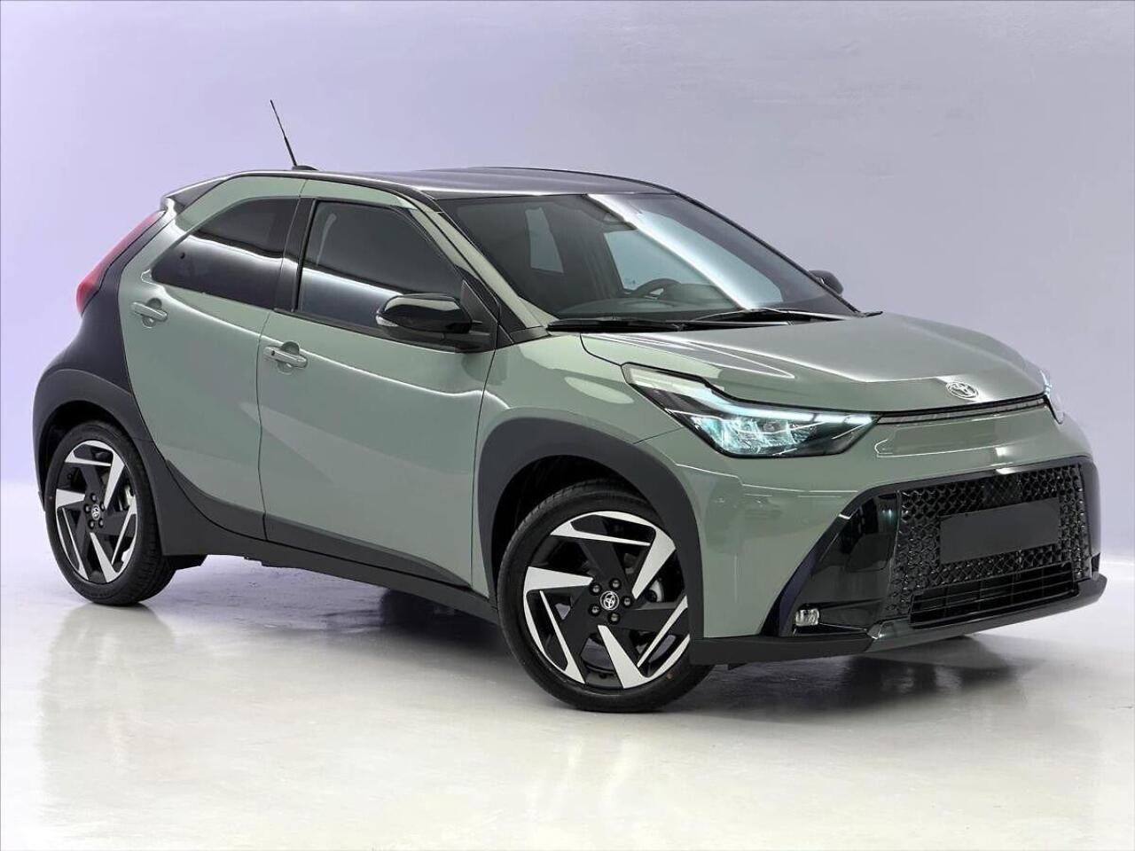 Fotka článku - Benzin přebírá vedení. Diesel v dovozech ojetin poprvé klesl pod 40 %