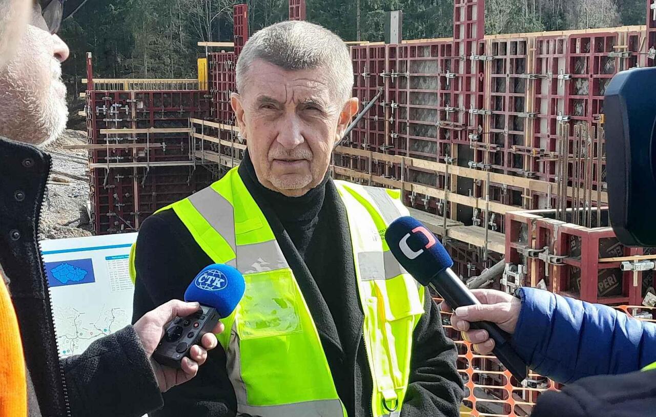 Fotka článku - D6 Praha–Karlovy Vary bude hotová v roce 2029, slíbil premiér Andrej Babiš