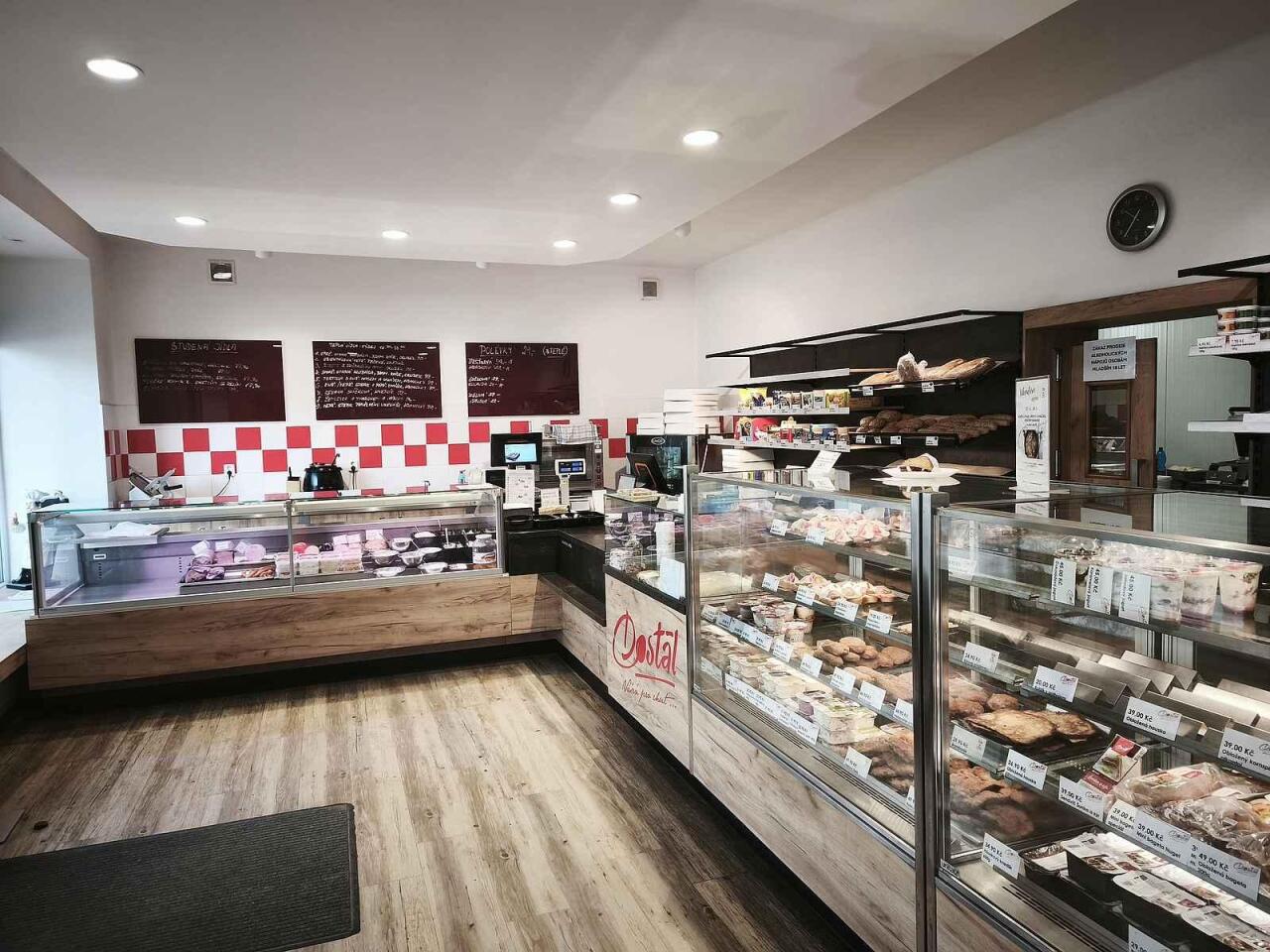 Fotka článku - Svíčková pod stovku? Rodinná táckovna vaří Čechům poctivé jídlo za lidové ceny