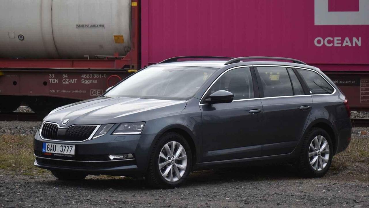 Fotka článku - Test osmileté Octavie kombi s dieselem: U pumpy vás budou vídat zřídkakdy