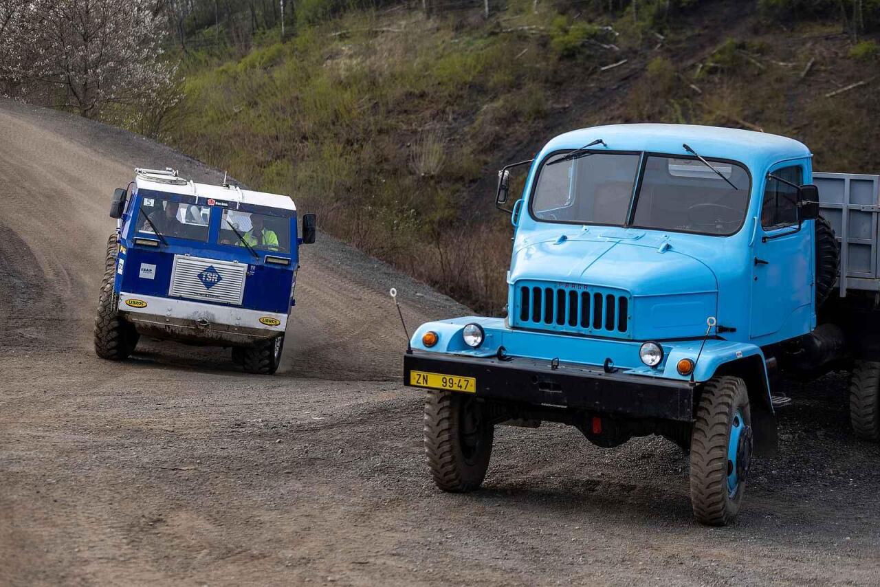 Fotka článku - Tatra v hlavní roli: Libros Fest nabídl adrenalinové jízdy i školu smyku