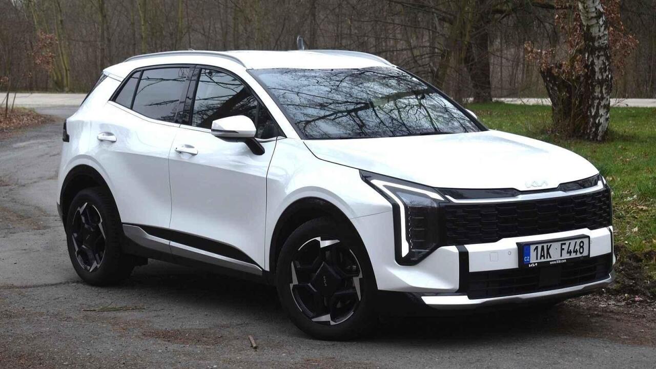 Fotka článku - Test Kia Sportage: V čem tkví tajemství její dlouholeté obliby?
