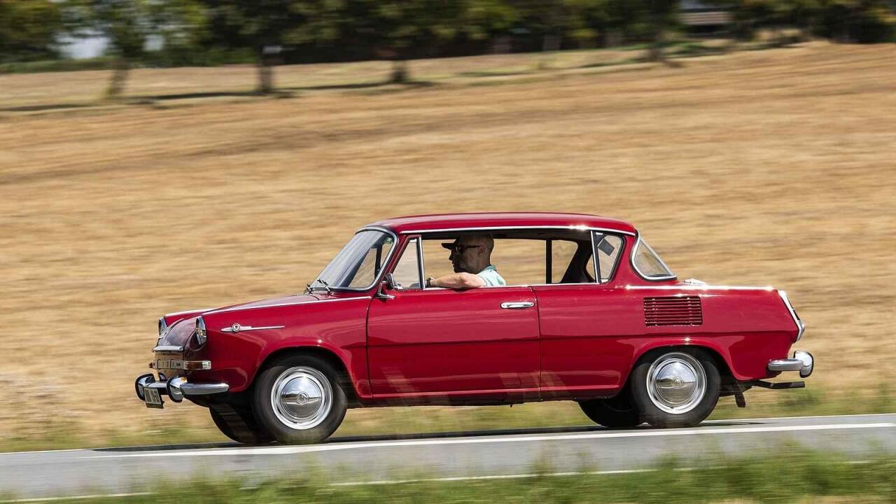 Fotka článku - Kupé Škoda ze šedesátých let mělo v názvu písmeno X. Dnes signalizuje pohon 4x4