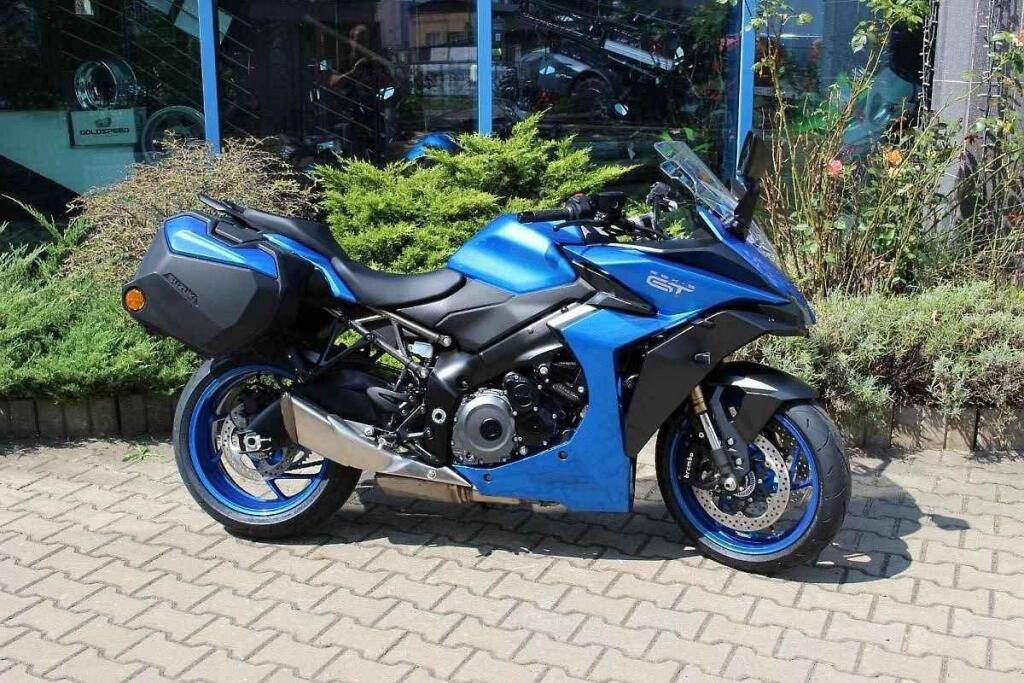 Fotka článku - Jaké jsou motorky Suzuki? V nabídce zaujmou svižné skútry i velmi silné stoje