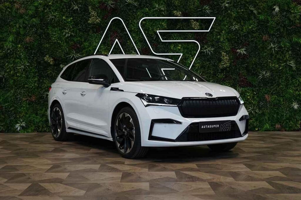 Fotka článku - Češi mění názor. Ojeté elektromobily a hybridy do 500 tisíc jdou na dračku