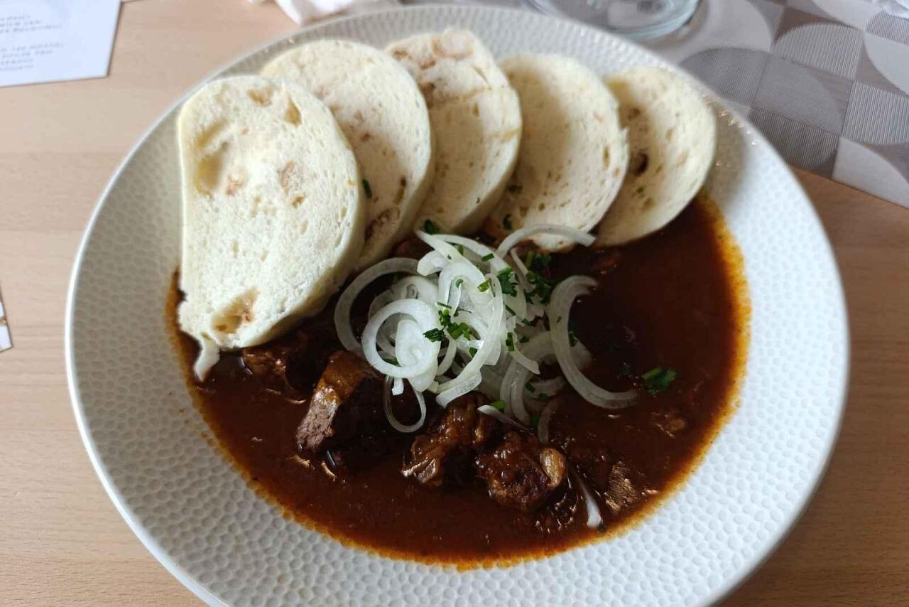 Fotka článku - Retro středy lákají na jídla s cenou z roku 1989. Dáte si oběd za 17 korun?