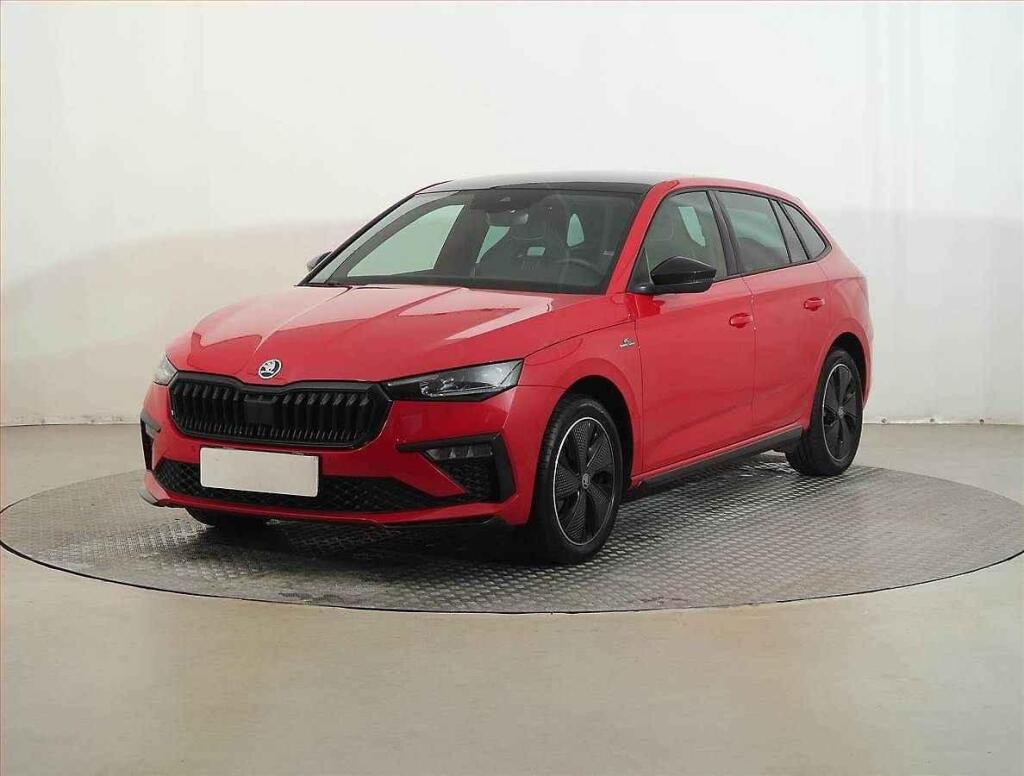 Fotka článku - Jarní boom na trhu ojetin: SUV, kombi i hatchbacky z nabídky mizí před očima
