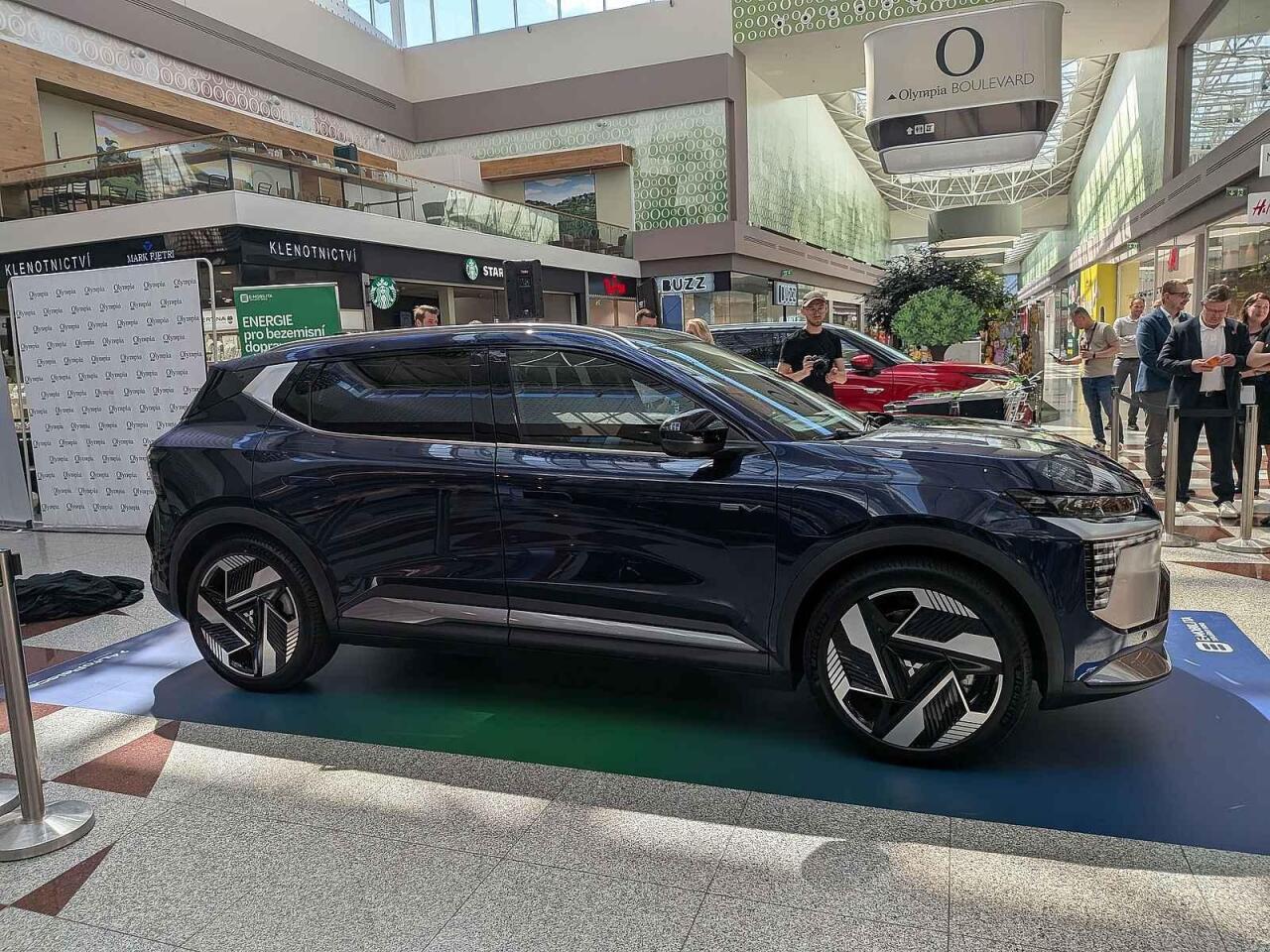 Fotka článku - Brno hostí E-drive show. Lidé uvidí nové elektromobily Alpine, BYD i Mitsubisi