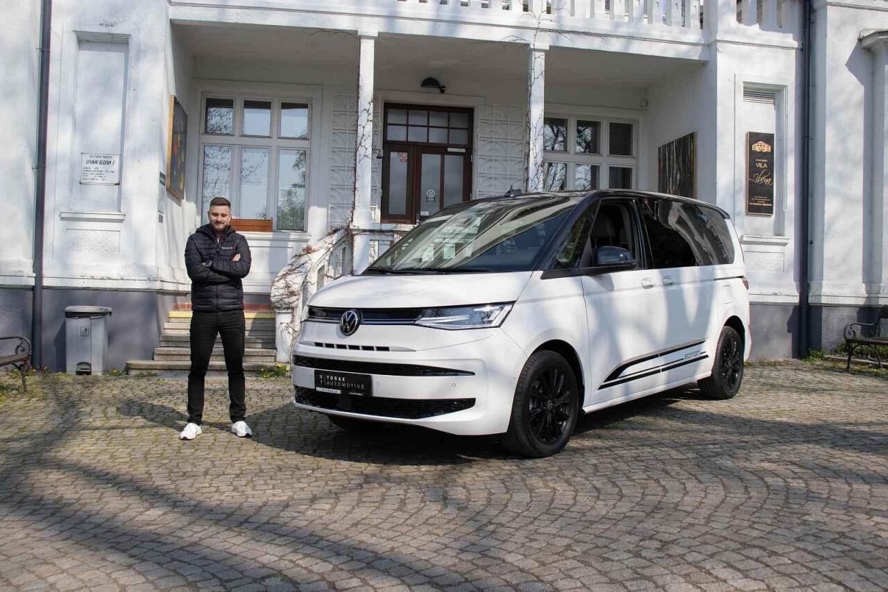 Fotka článku - Test Volkswagenu Multivan T7: rodinný obr překvapil komfortem i spotřebou