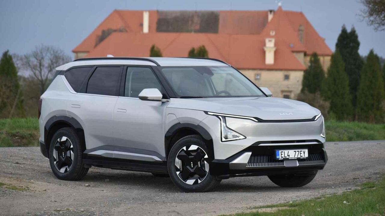 Fotka článku - Test Kia EV5: Test Kia EV5. Je velká, praktická, ale může ohrozit Škodu Enyaq?