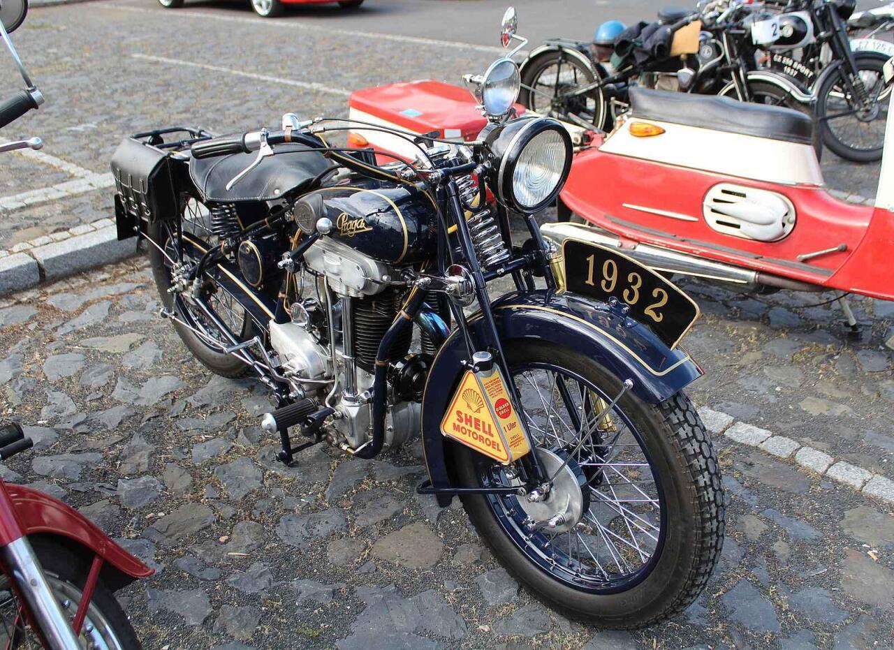 Fotka článku - Legendární Beďar: Motocykl BD 500 DOHC pomohl značce Praga na vrchol